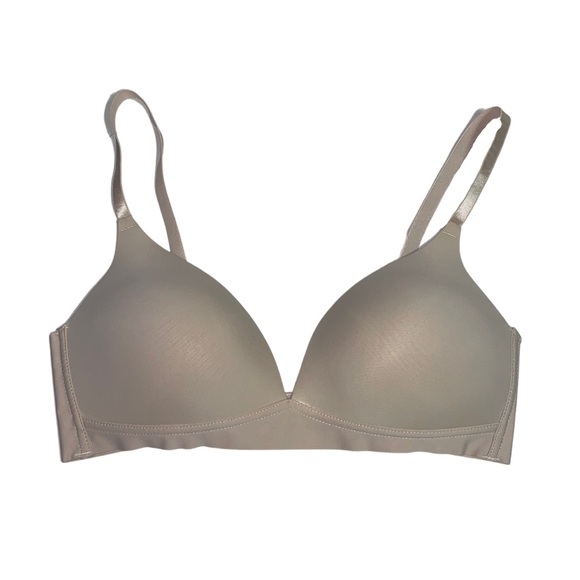 NWOT Strm Line Intimates Wireless Bra - Light Baby Pink - Size 36C - Picture 1 of 10